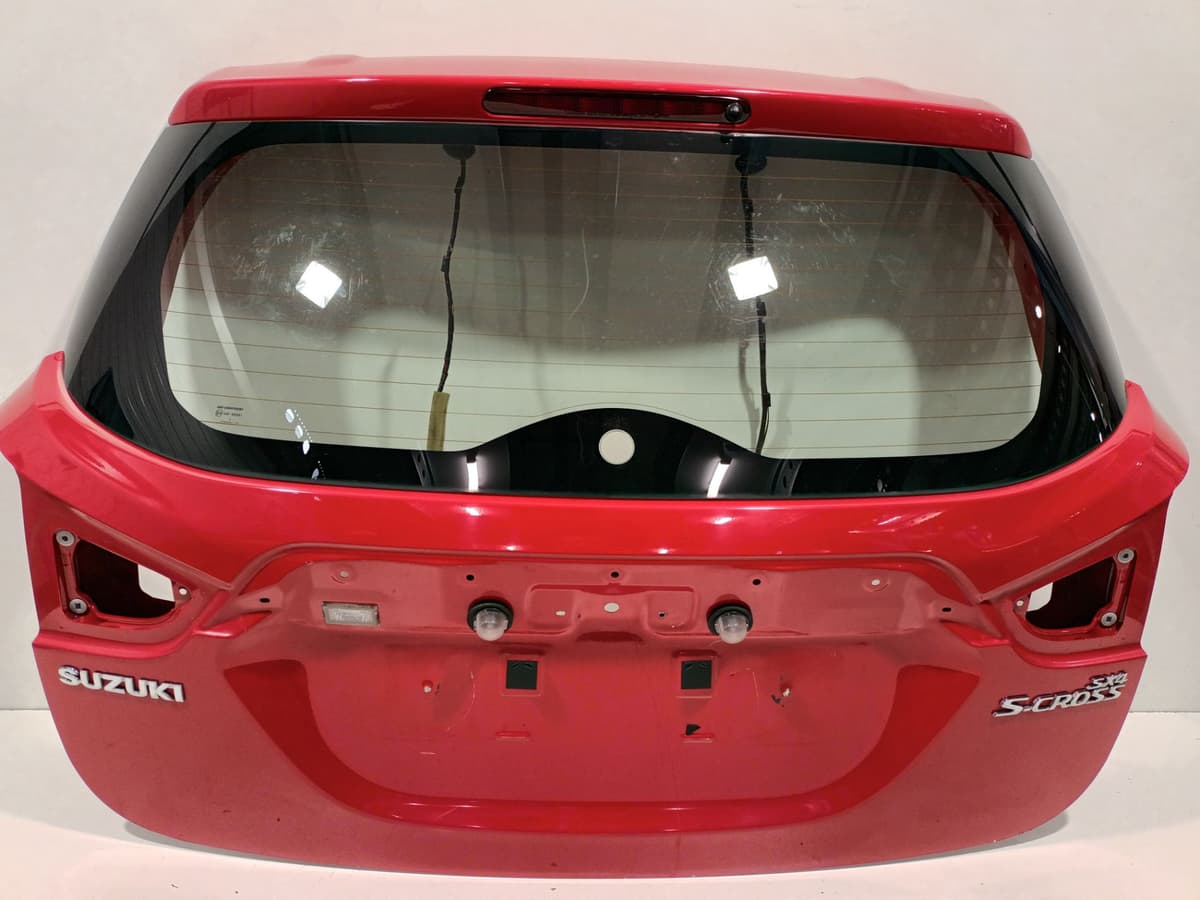 Malle / hayon / coffre — SUZUKI — SX4SCROSS — PHASE 1 — OE 6910061M01 — occasion garantie 2 ans
