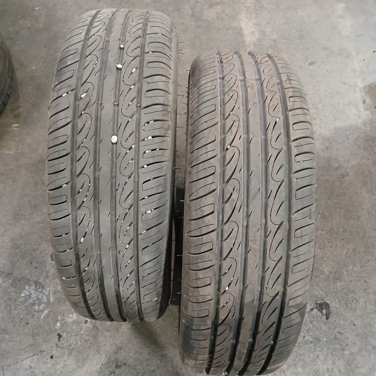 Pneu — OPEL — COMBO II — PHASE 2 — OE 185/65R15 — occasion garantie 2 ans