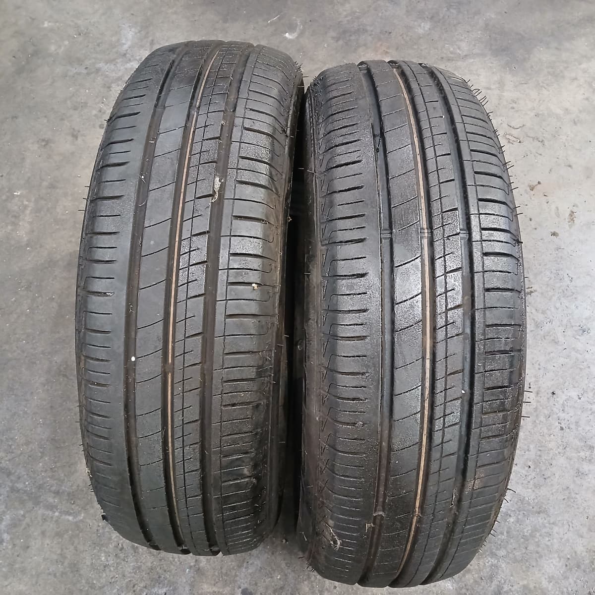 Pneu — PEUGEOT — 206 — PHASE 2 — OE 175/65R14 — occasion garantie 2 ans