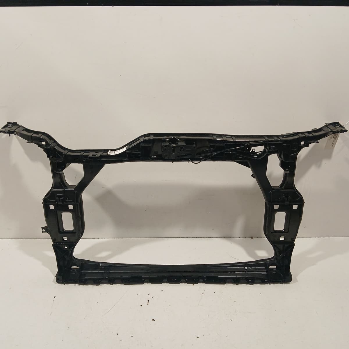 Armature avant — AUDI — Q5 — PHASE 2 — OE 8R0805594D — occasion garantie 2 ans