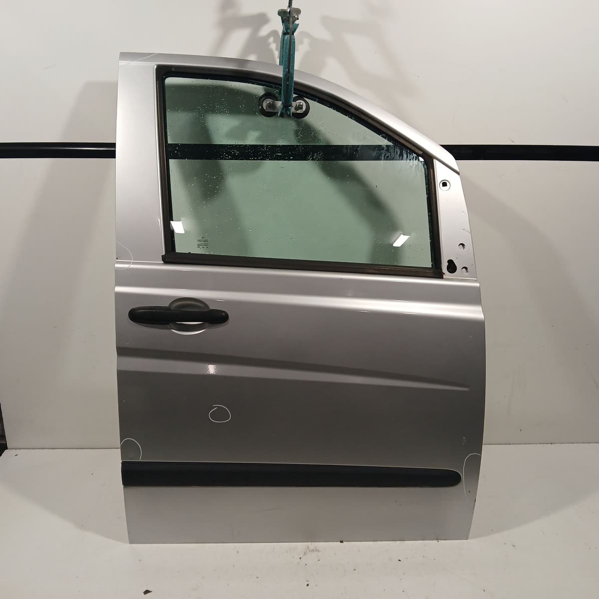 Porte avant droite complete — MERCEDES — VITO II — PHASE 1 — OE A6397201105 — occasion garantie 2 ans