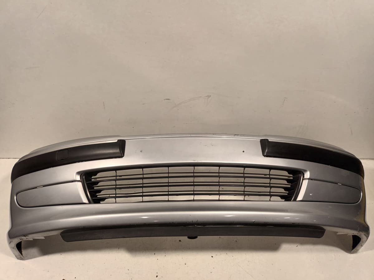 Pare-choc avant — PEUGEOT — 406 — PHASE 2 — OE 7401P2 — occasion garantie 2 ans
