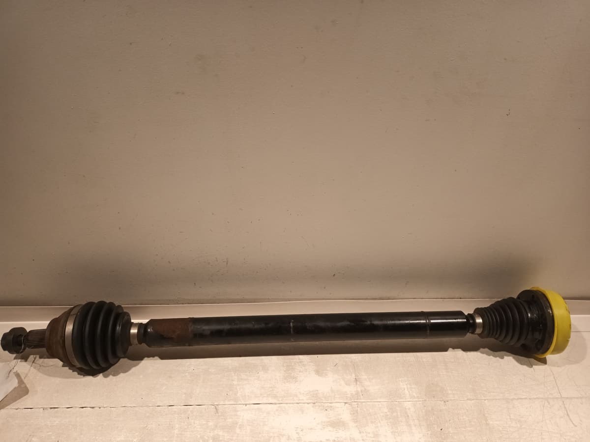 Transmission avant droite — VOLKSWAGEN — GOLF V — OE 5Q0407272FF — occasion garantie 2 ans