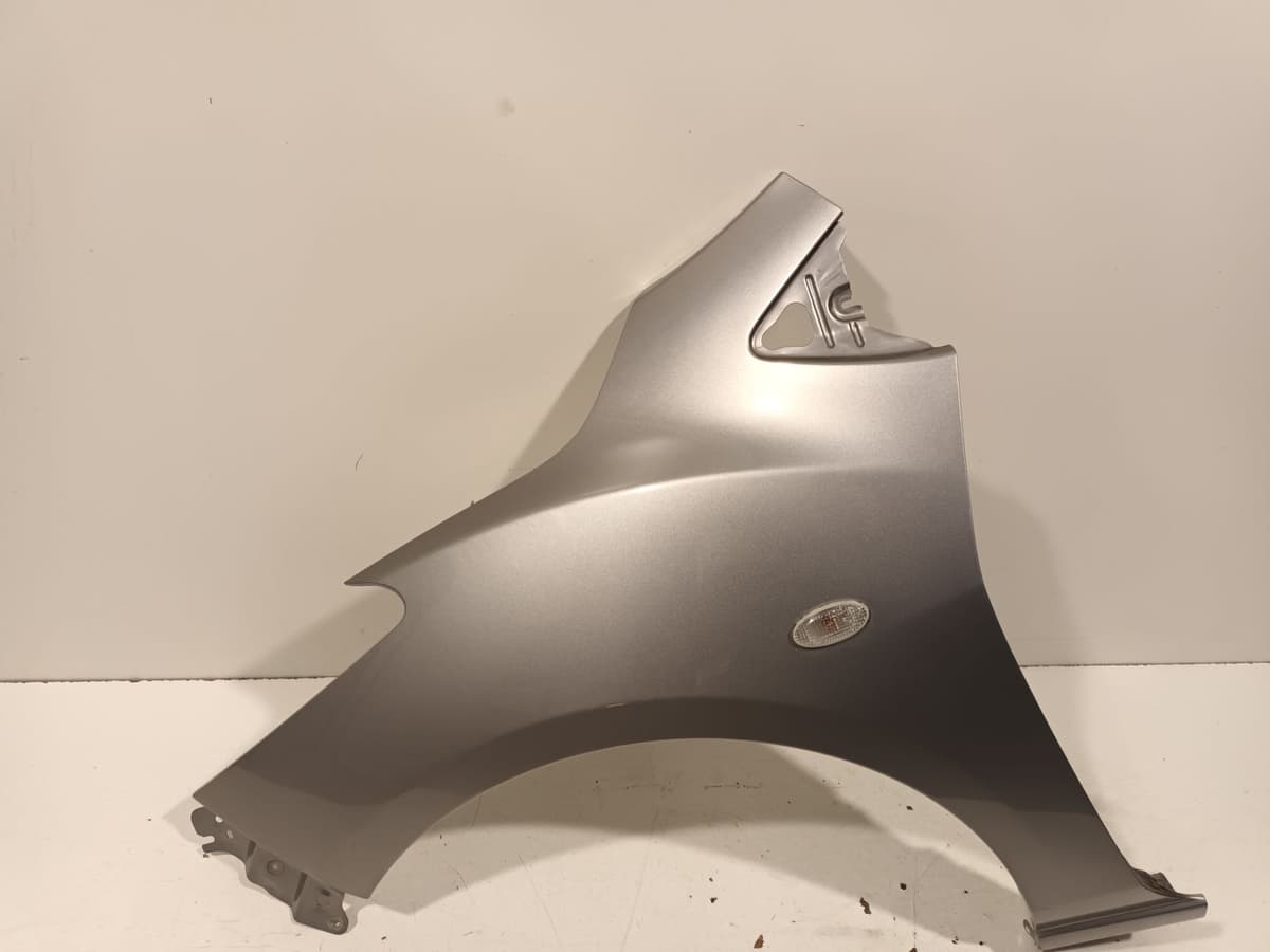 Aile avant gauche — MAZDA — 2 II — PHASE 1 — OE D65152211C — occasion garantie 2 ans