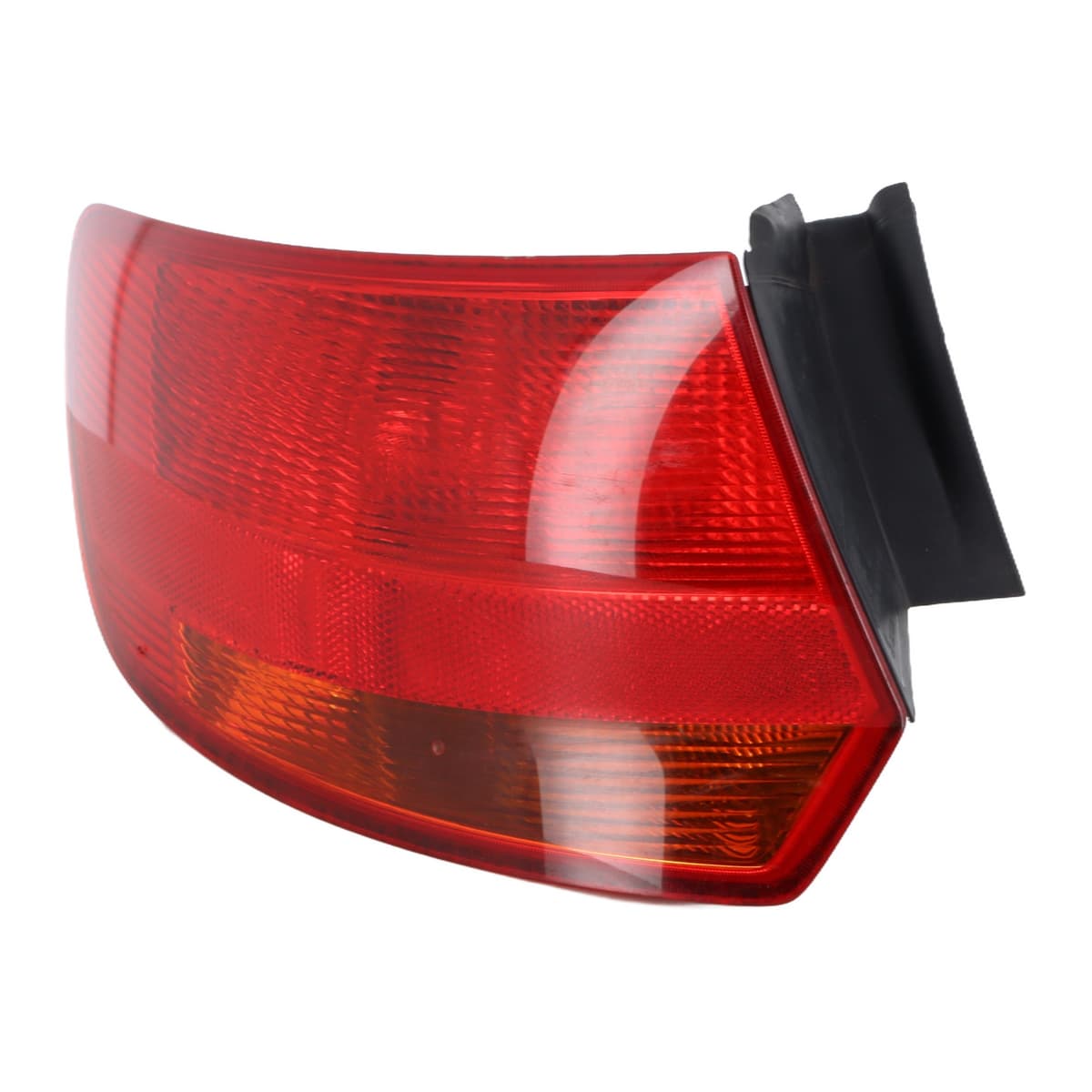 Feu arriere gauche — AUDI — A3 II — PHASE 1 — OE 8P4945095G — occasion garantie 2 ans