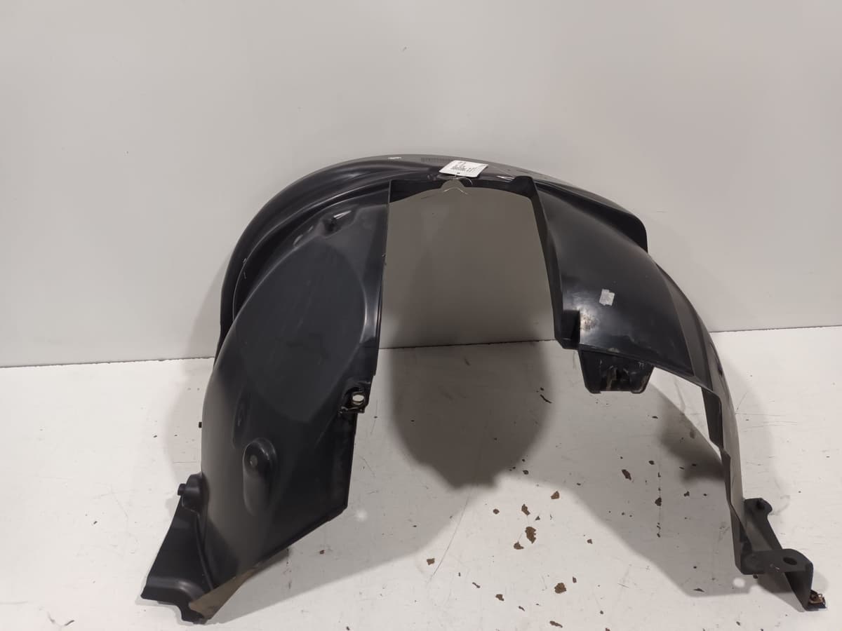 Pare-boue aile avant gauche — DACIA — DUSTER I — PHASE 1 — OE 638410005R — occasion garantie 2 ans
