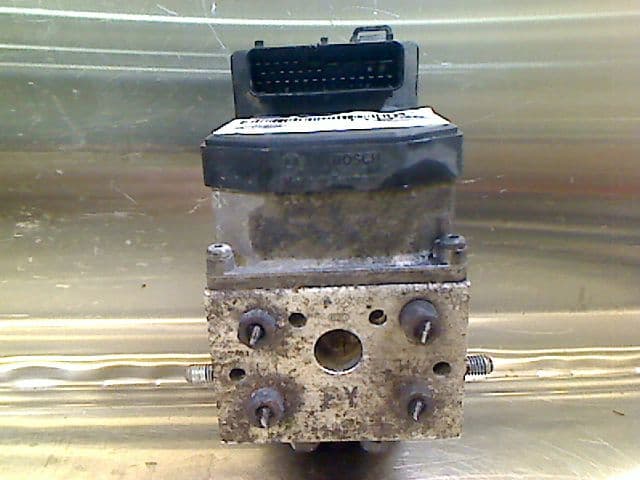 Bloc abs — OPEL — MERIVA — OE 93192618 — occasion garantie 2 ans