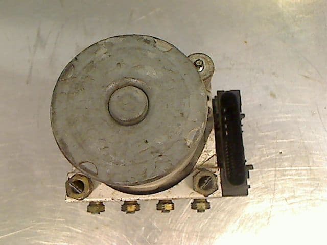 Bloc abs — FORD — MONDEO I — PHASE 1 — OE 1369797 — occasion garantie 2 ans