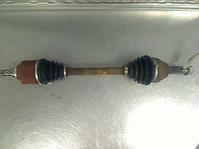 Transmission avant gauche — NISSAN — JUKE — OE 391011KC0B — occasion garantie 2 ans