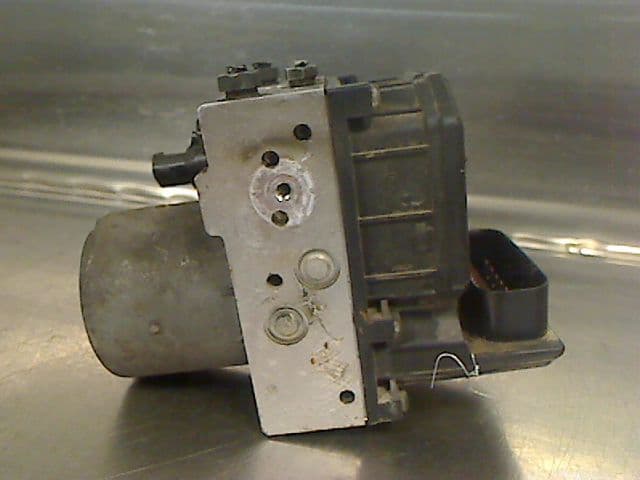 Bloc abs — ALFA ROMEO — GT — PHASE 1 — OE 7174779 — occasion garantie 2 ans