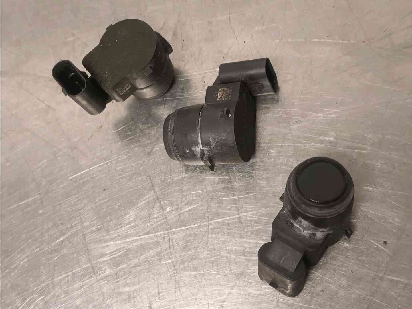 Capteur aide stationnement avant — BMW — SERIE 3 V (E90) — PHASE 1 — OE 66209196705 — occasion garantie 2 ans