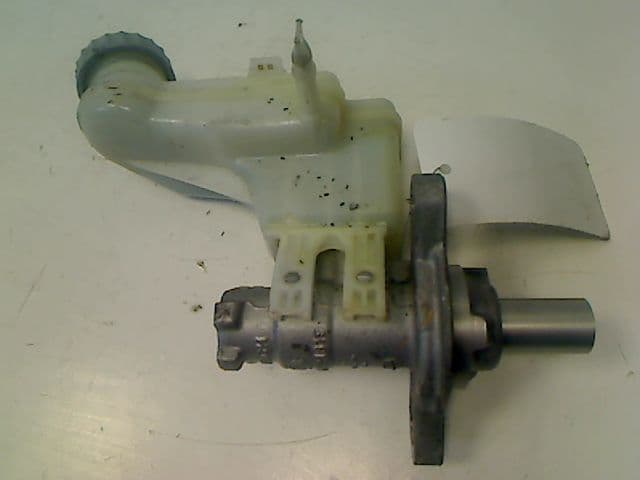 Maitre cylindre frein — OPEL — AGILA — PHASE 1 — OE 333503109574 — occasion garantie 2 ans