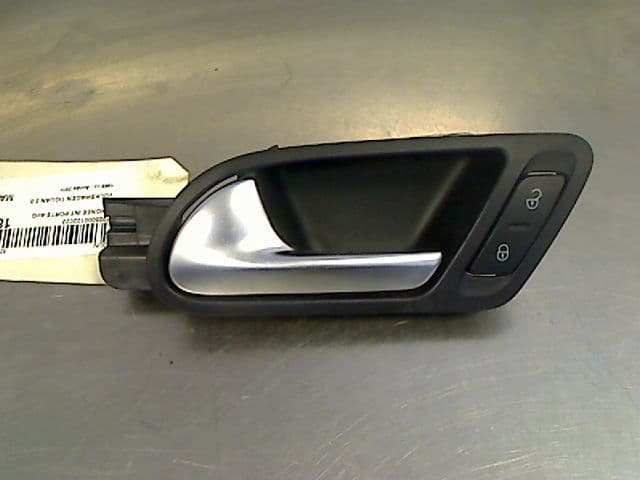 Poignee interieur porte avant gauche — VOLKSWAGEN — TIGUAN I — PHASE 2 — OE 527127041610 — occasion garantie 2 ans