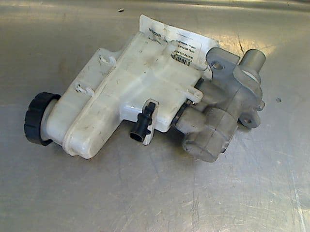 Maitre cylindre frein — OPEL — MERIVA — PHASE 1 — OE 333503109586 — occasion garantie 2 ans