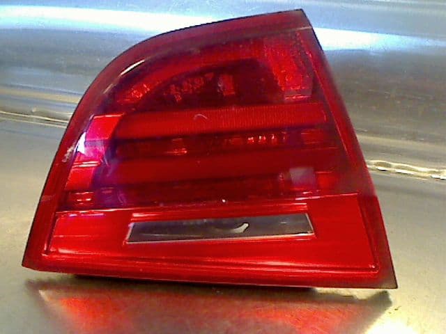 Feu arriere inferieur gauche — BMW — SERIE 3 V (E90) — PHASE 1 — OE 809007000908 — occasion garantie 2 ans