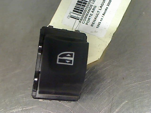 Commande leve-glace porte arriere gauche — RENAULT — LAGUNA — PHASE 1 — OE 527203044797 — occasion garantie 2 ans