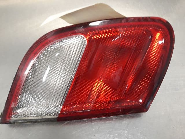 Feu arriere inferieur gauche — MERCEDES — CLK — PHASE 2 — OE 2088200564 — occasion garantie 2 ans