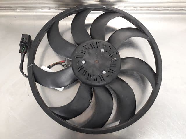 Moteur ventilateur radiateur — BMW — SERIE 1 — OE 17428641963 — occasion garantie 2 ans