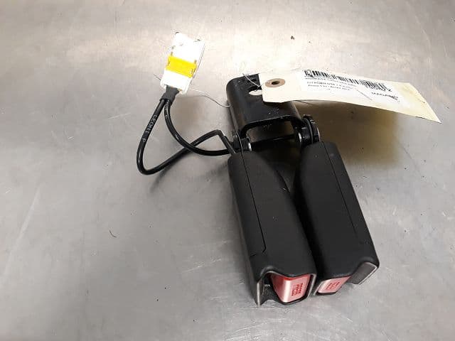 Ancrage ceinture arriere droit — CITROEN — DS4 — PHASE 1 — OE 8976C6 — occasion garantie 2 ans