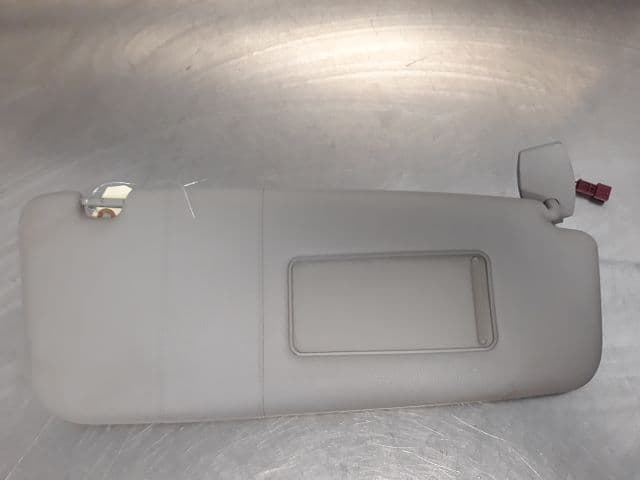 Pare soleil droit — BMW — SERIE 5 — PHASE 1 — OE 51167897606 — occasion garantie 2 ans