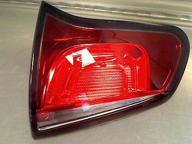 Feu arriere inferieur droit — CITROEN — C3 — PHASE 2 — OE 9803934280 — occasion garantie 2 ans
