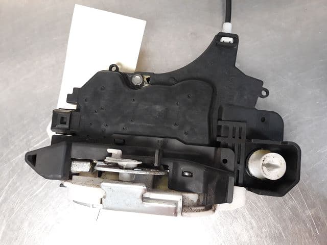 Serrure porte avant gauche — MITSUBISHI — COLT — PHASE 1 — OE 527138089306 — occasion garantie 2 ans