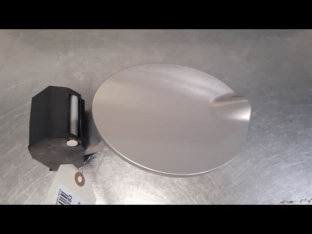 Right rear wing fuel door — LANCIA — Y — PHASE 2 — OE 735340299 — occasion garantie 2 ans