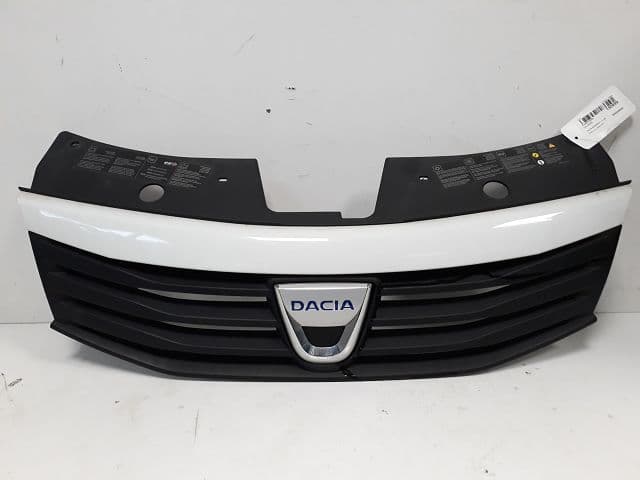 Calandre — DACIA — SANDERO I — PHASE 1 — OE 8200735104 — occasion garantie 2 ans