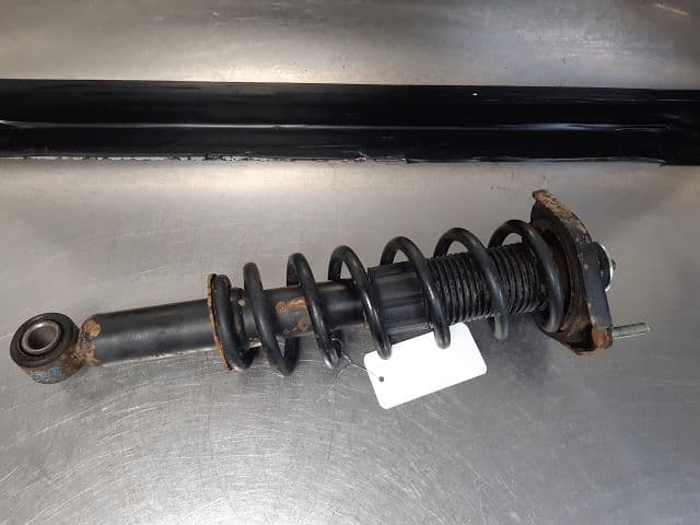 Amortisseur arriere droit — TOYOTA — COROLLA — PHASE 2 — OE 323101105493 — occasion garantie 2 ans