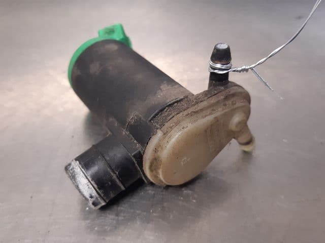 Pompe lave-glace avant — PEUGEOT — 406 — PHASE 2 BREAK — OE 643460 — occasion garantie 2 ans