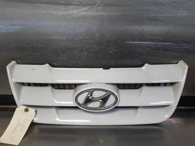 Calandre — HYUNDAI — MATRIX — PHASE 1 — OE 8636117010 — occasion garantie 2 ans