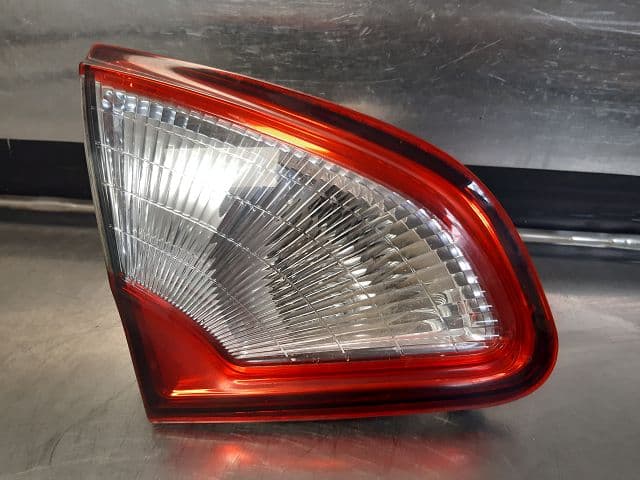 Feu arriere inferieur gauche — NISSAN — QASHQAI I — PHASE 2 — OE 26555BR01A — occasion garantie 2 ans