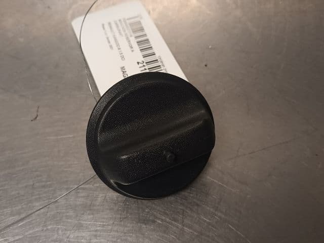 Bouchon reservoir a carburant — RENAULT — KANGOO III — PHASE 1 — OE 7700812369 — occasion garantie 2 ans