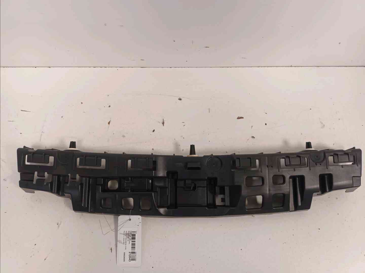 Support central pare-choc arriere — RENAULT — MEGANE III — PHASE 1 — OE 850420001R — occasion garantie 2 ans