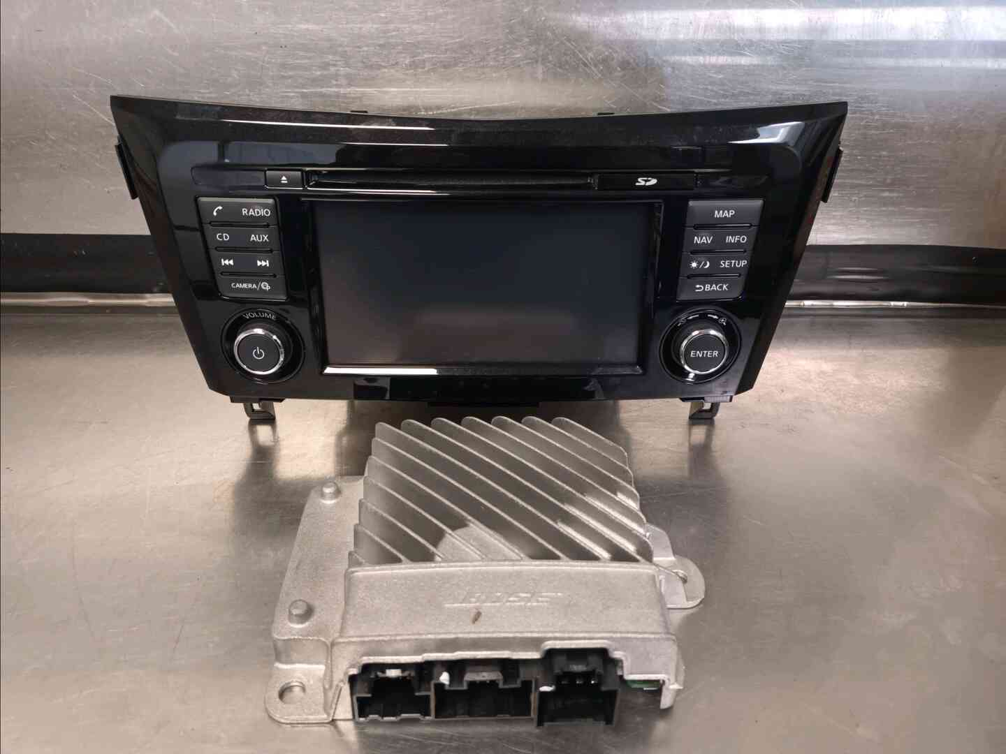 Autoradio specifique — NISSAN — QASHQAI II — PHASE 1 — OE 25915HV02A — occasion garantie 2 ans