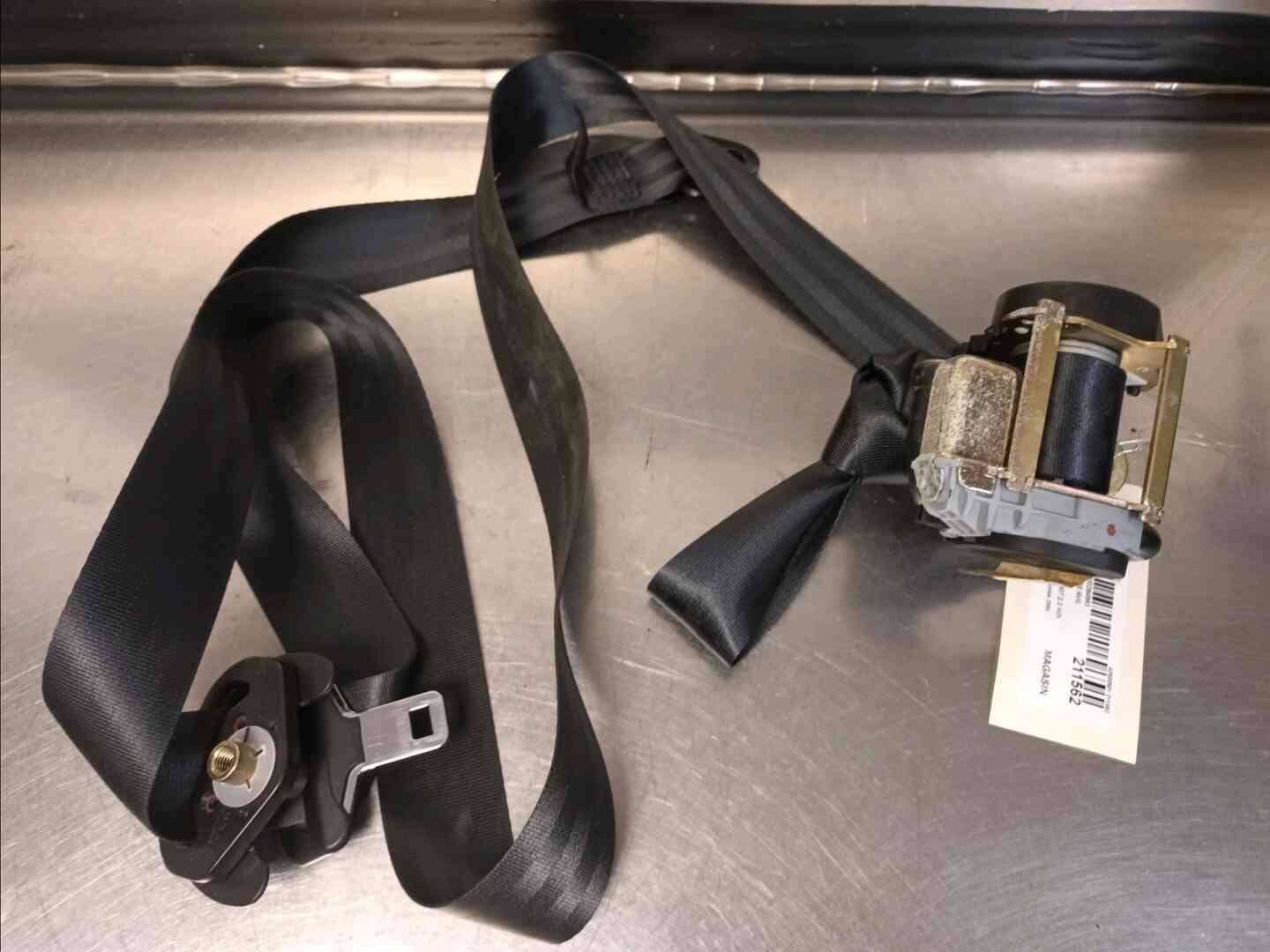 Ceinture avant gauche — PEUGEOT — 607 — PHASE 1 — OE 8974CH — occasion garantie 2 ans