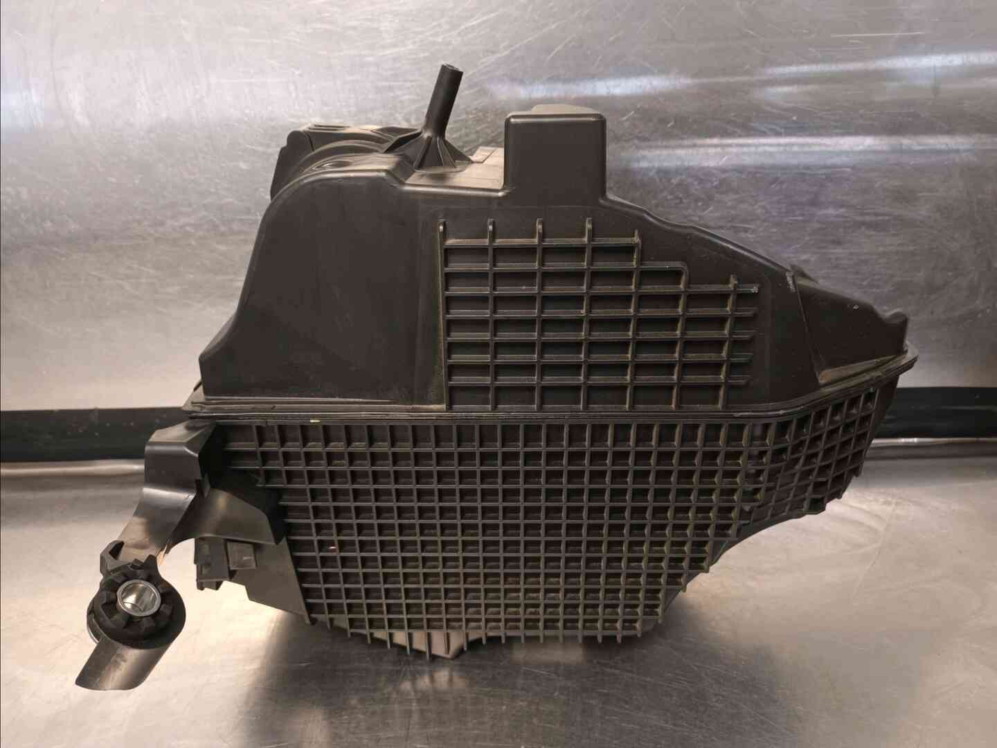 Boitier filtre a air — DACIA — LOGAN II — PHASE 2 MCV — OE 165006536R — occasion garantie 2 ans