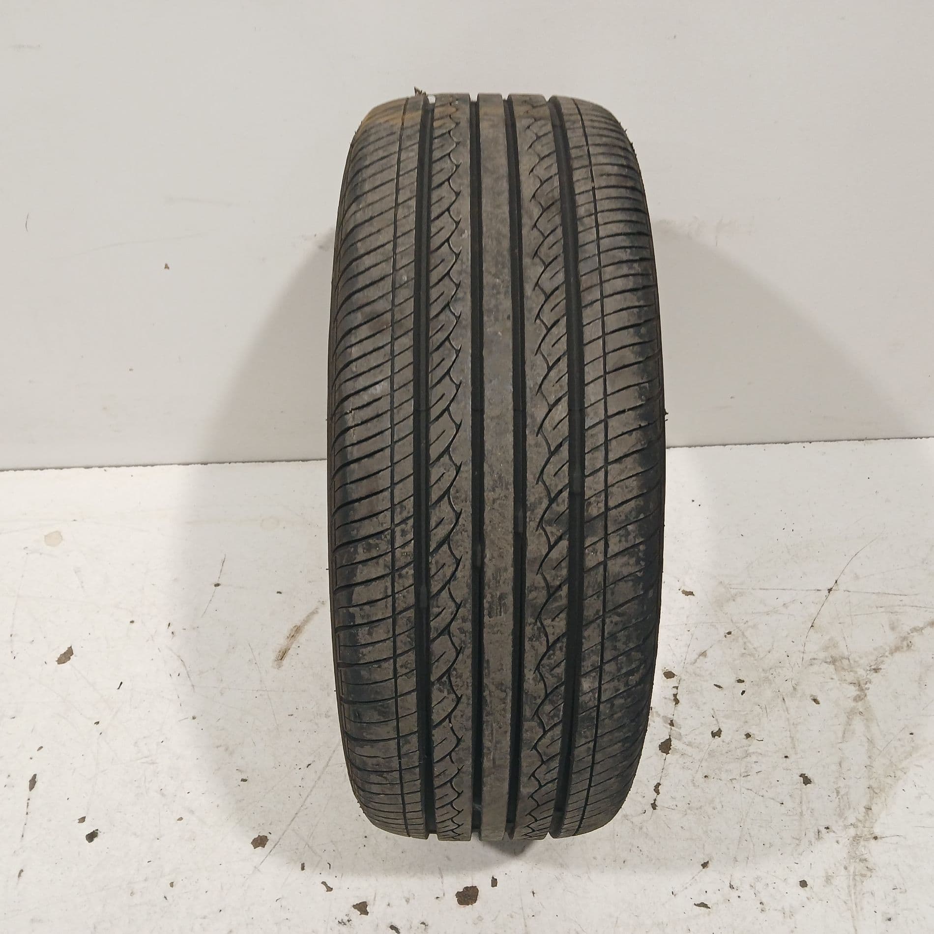 PNEU d'occasion garantie 2 ans Référence OE : 195/50R15, FORD FIESTA VI PHASE 2