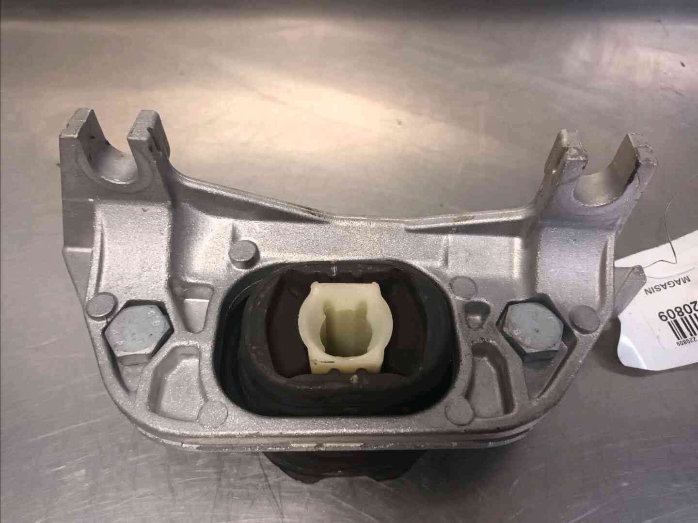 Support boite de vitesse — RENAULT — KANGOO II — PHASE 2 — OE 112202847R — occasion garantie 2 ans