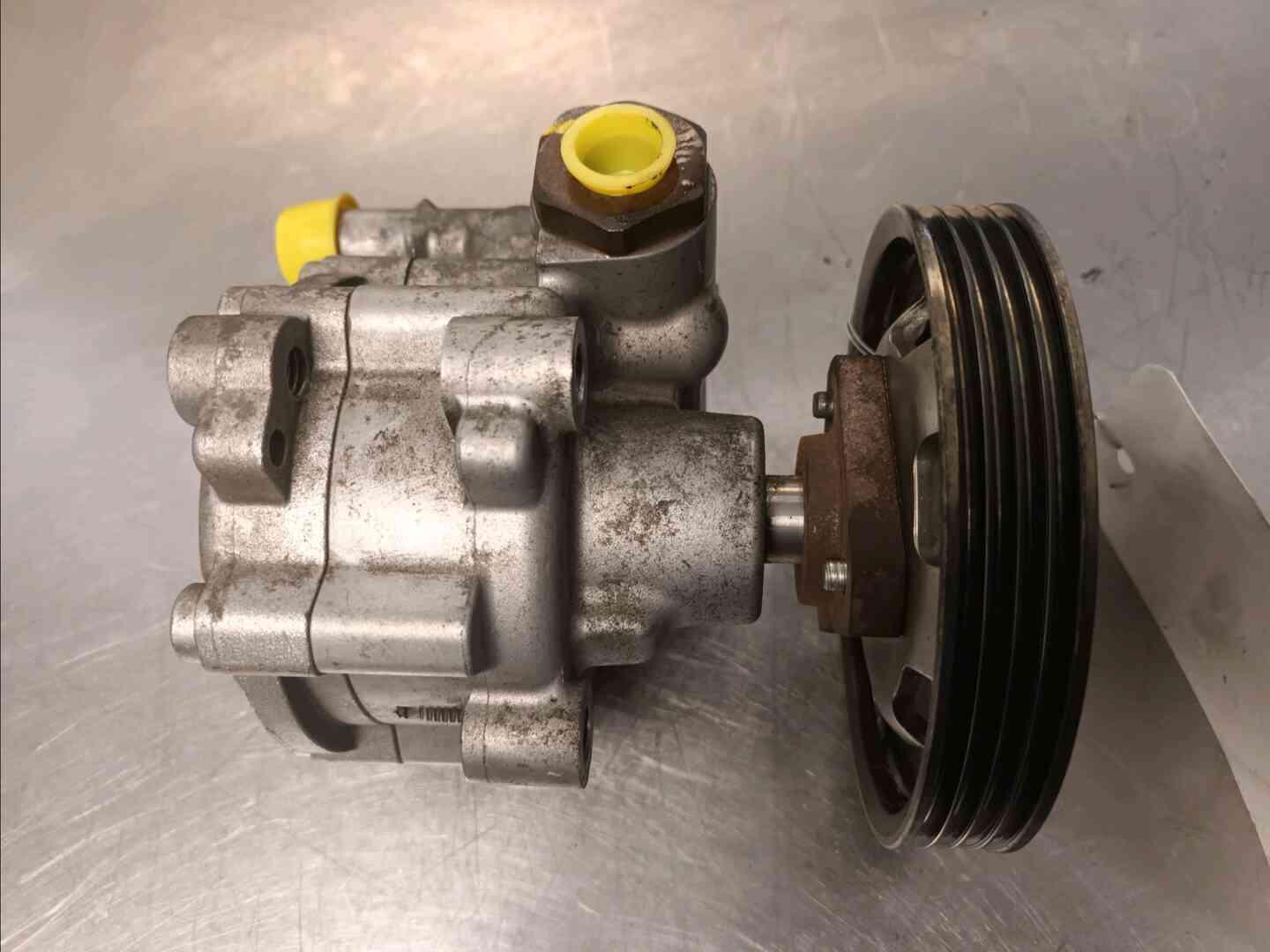 Pompe direction assistee — DACIA — LOGAN II — PHASE 1 — OE 491101451R — occasion garantie 2 ans