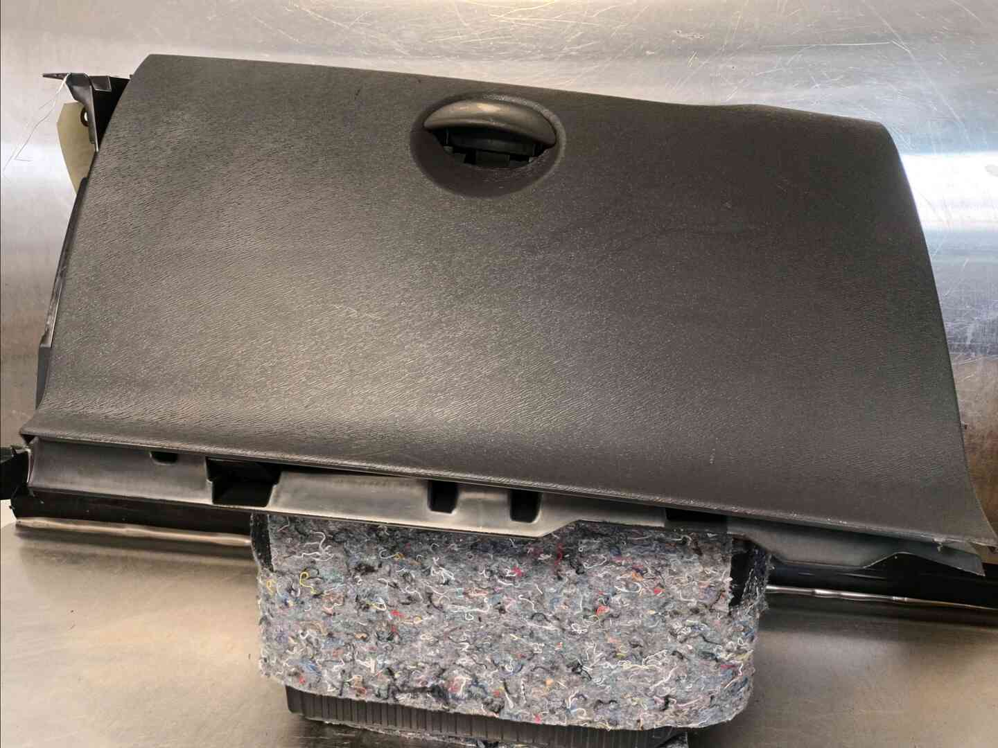Porte boite a gants — MERCEDES — CITAN I — PHASE 1 — OE 685007962R — occasion garantie 2 ans