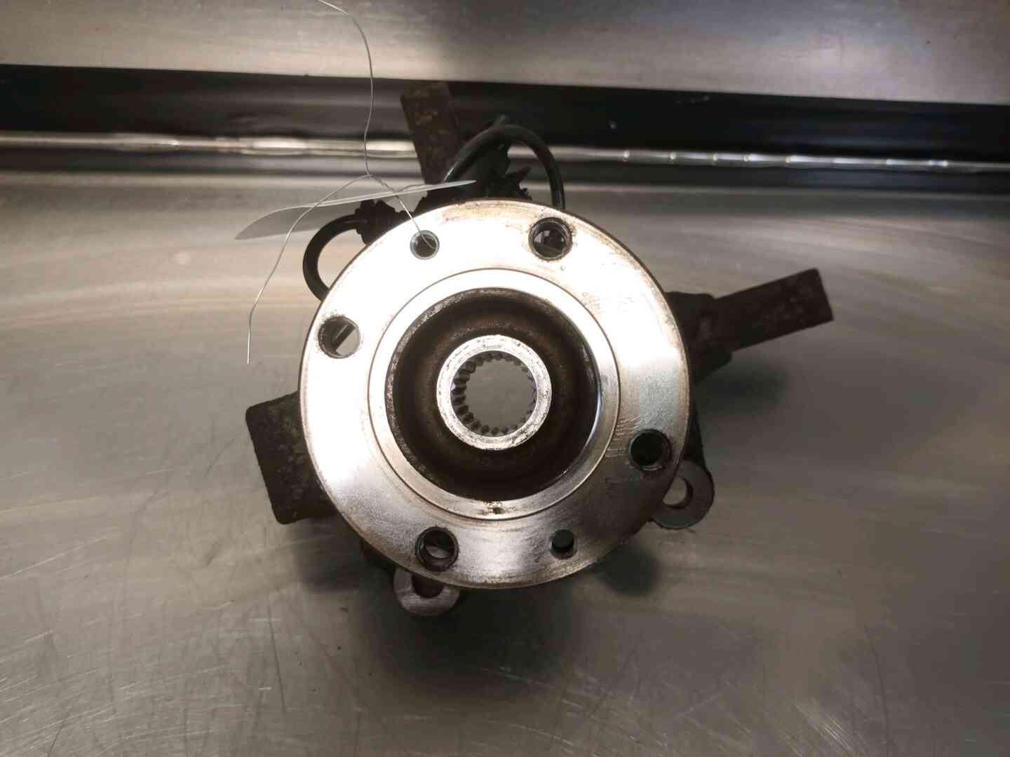 Pivot avant droit — RENAULT — MODUS — PHASE 2 — OE 8200345945 — occasion garantie 2 ans