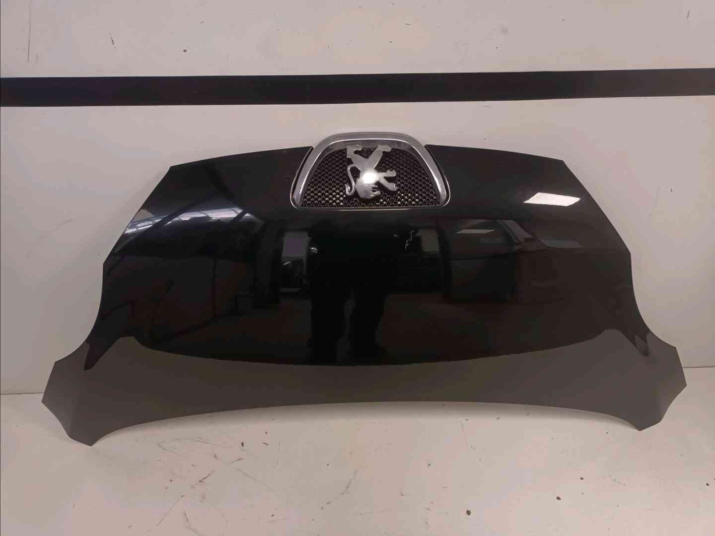 Capot — PEUGEOT — 107 — PHASE 1 — OE 1611149380 — occasion garantie 2 ans