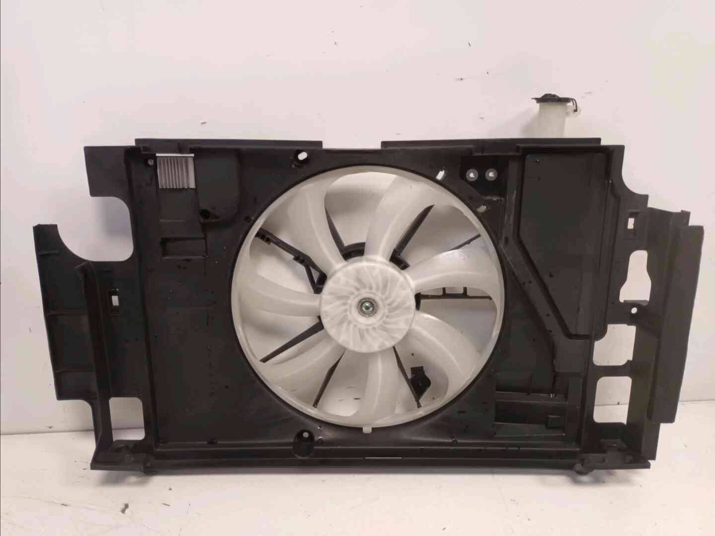 Moteur ventilateur radiateur — TOYOTA — YARIS III — PHASE 3 — OE 163630M061 — occasion garantie 2 ans