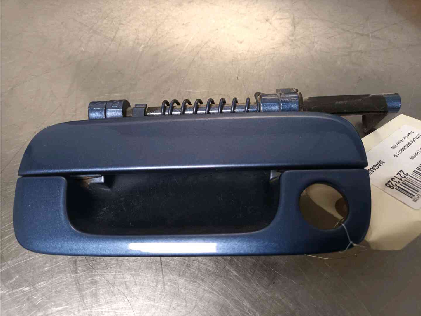 Poignee exterieur hayon — CITROEN — BERLINGO I — PHASE 1 — OE 872072 — occasion garantie 2 ans