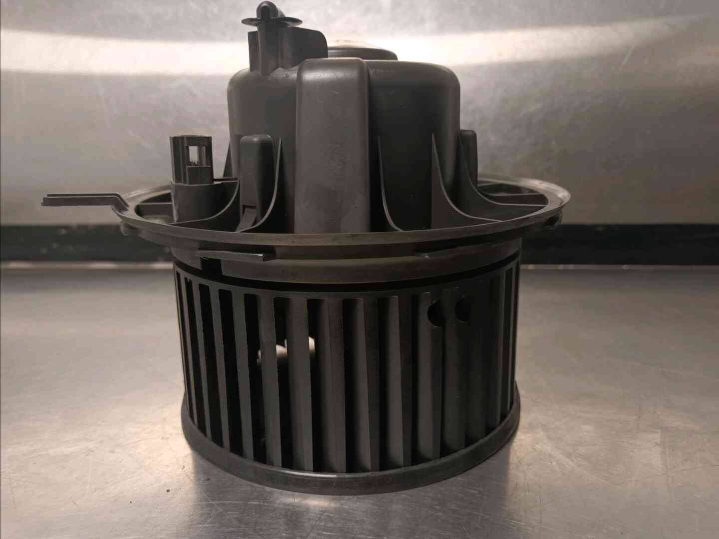 Ventilateur de chauffage — VOLKSWAGEN — GOLF VI — PHASE 1 — OE 1K1819015F — occasion garantie 2 ans