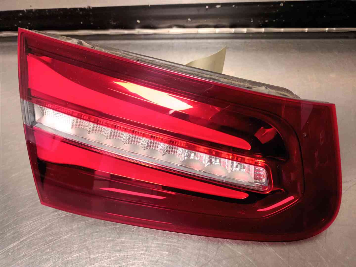 Feu arriere inferieur gauche — MERCEDES — GLC — PHASE 1 — OE A2539067700 — occasion garantie 2 ans
