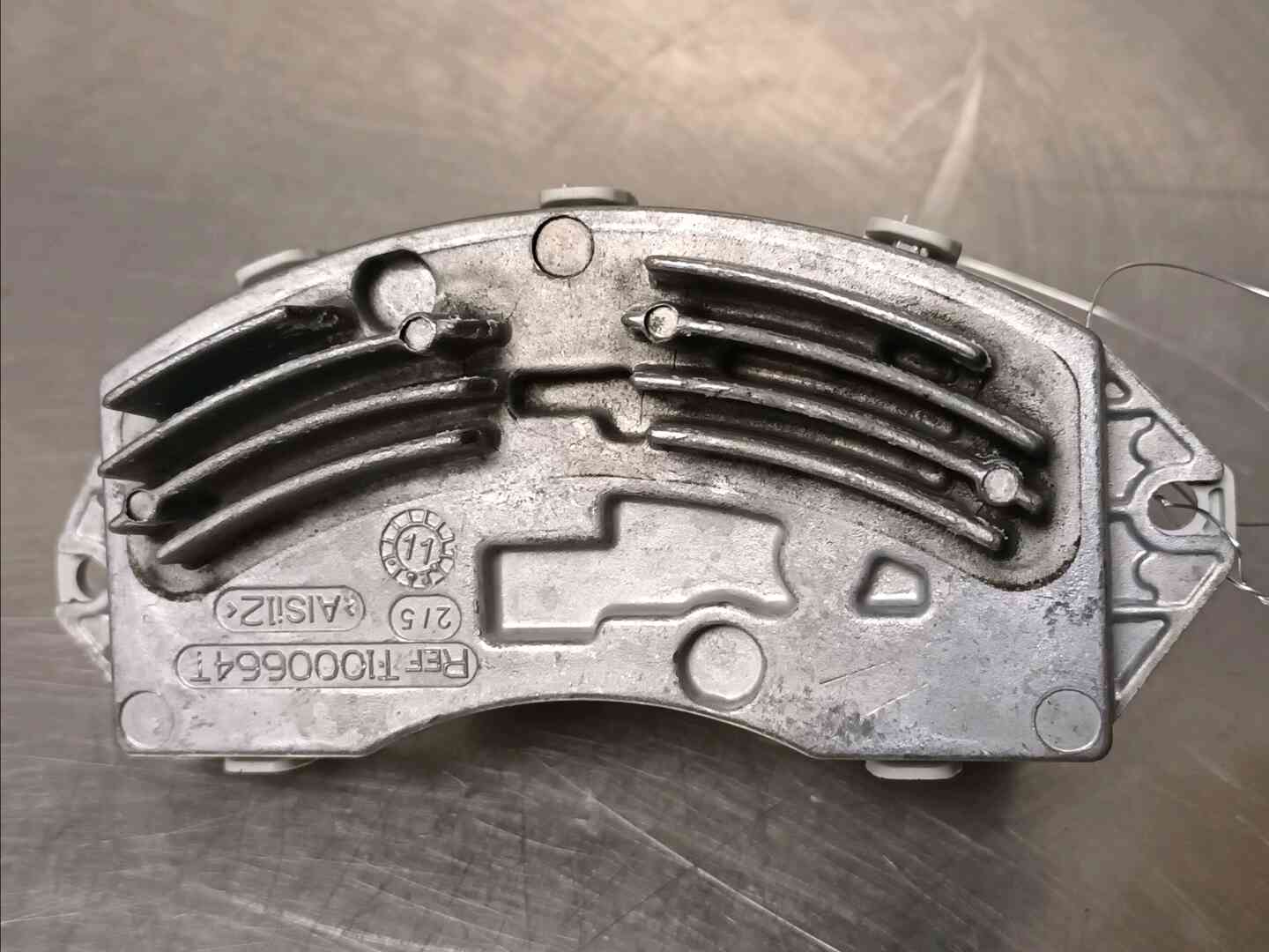 Resistance de chauffage — BMW — SERIE 1 — PHASE 2 — OE 64119194595 — occasion garantie 2 ans