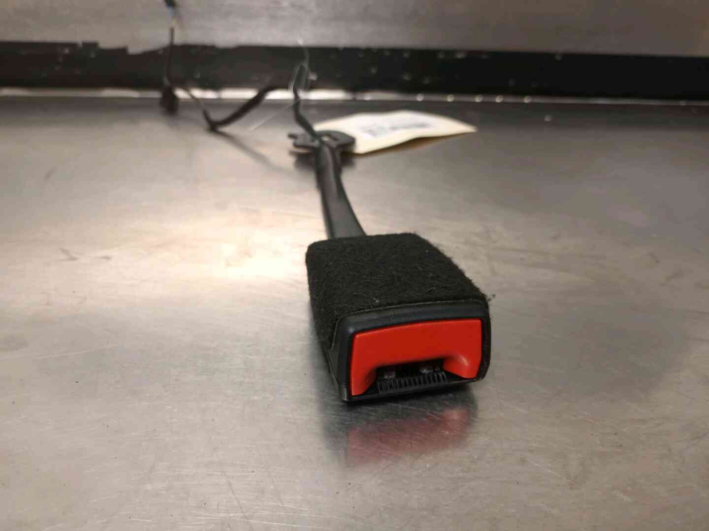 Ancrage ceinture avant gauche — AUDI — A3 III — PHASE 2 BERLINE — OE 8V0857755FYLZ — occasion garantie 2 ans