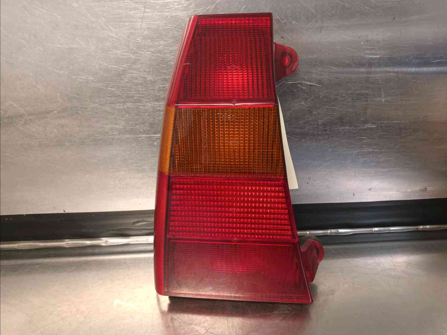 Feu arriere gauche — CITROEN — AX — PHASE 2 — OE 95659631 — occasion garantie 2 ans